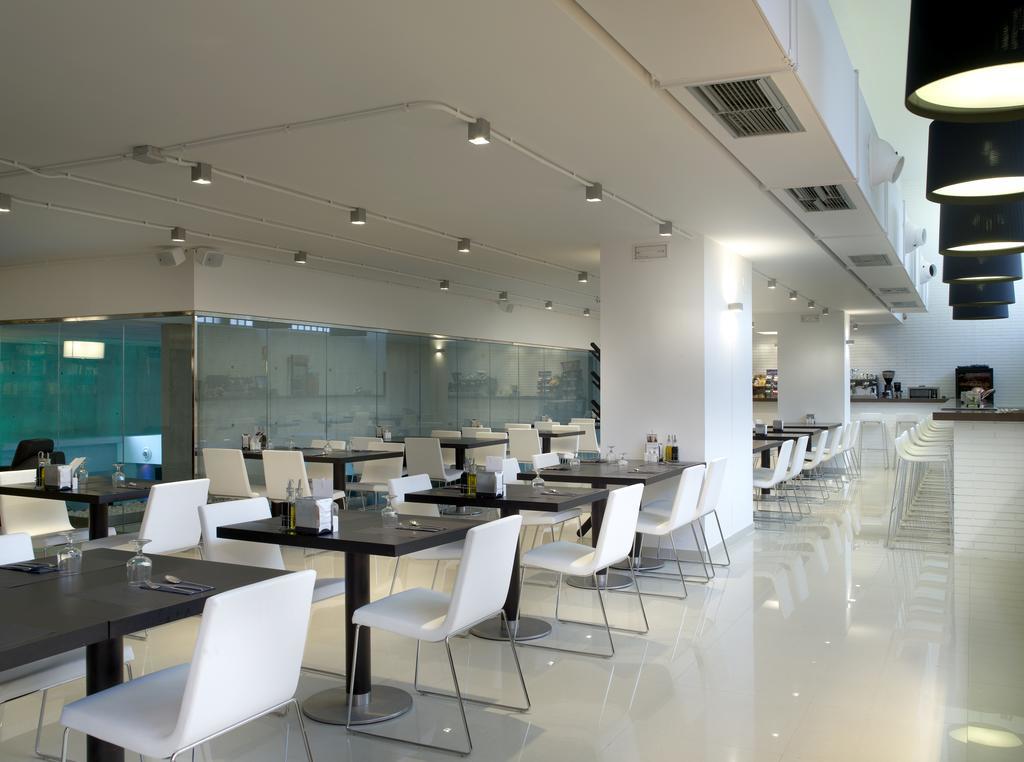Castro Exclusive Residences Spa Sagrada Familia Barcellona Esterno foto