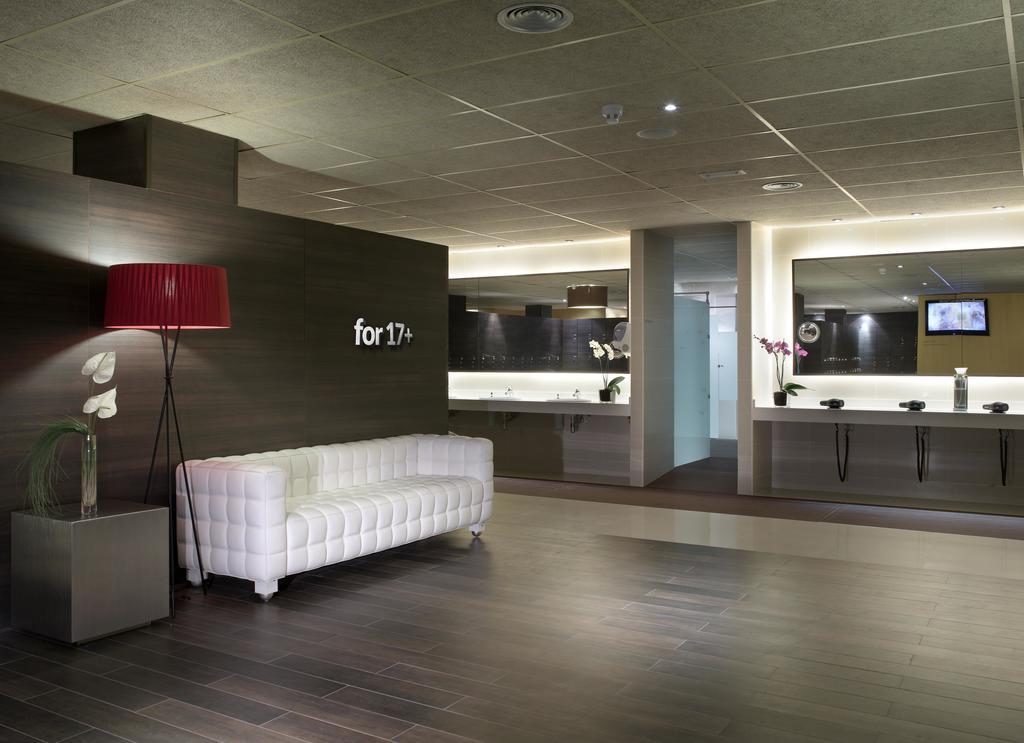 Castro Exclusive Residences Spa Sagrada Familia Barcellona Esterno foto