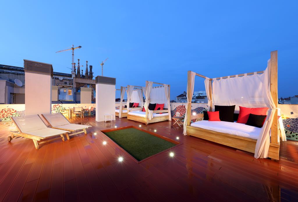 Castro Exclusive Residences Spa Sagrada Familia Barcellona Esterno foto